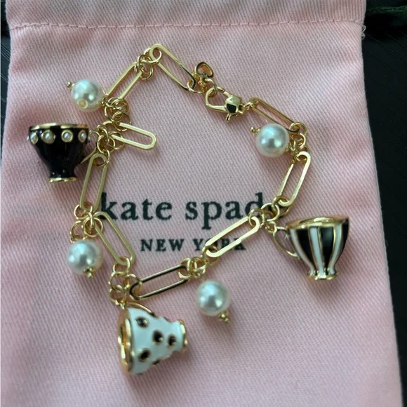 NWOT Kate spade teacup bracelet - Picture 2 of 5